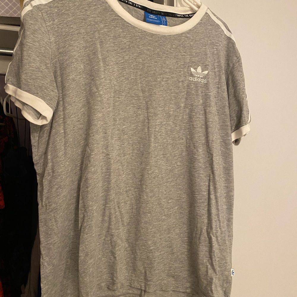 Adidas tshirt